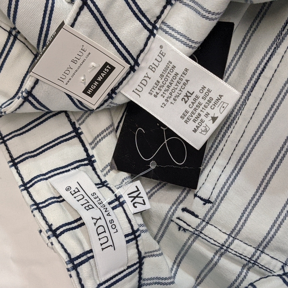 Judy Blue high waist striped shorts NWT 1XL 2XL - Picture 5 of 5
